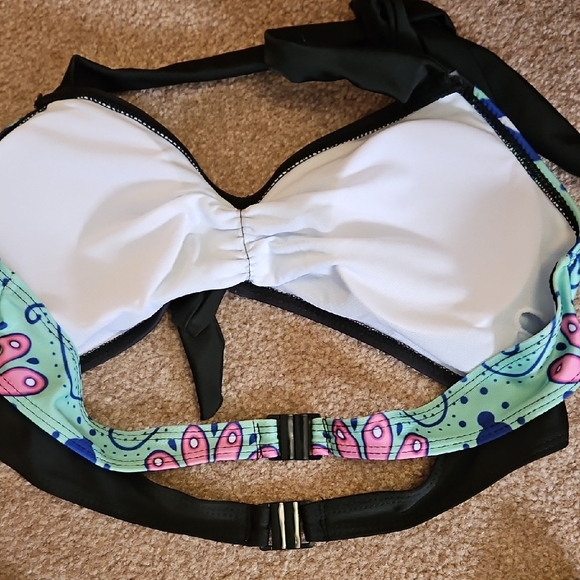 Colorful Patterned Bikini Set - Picture 3 of 5